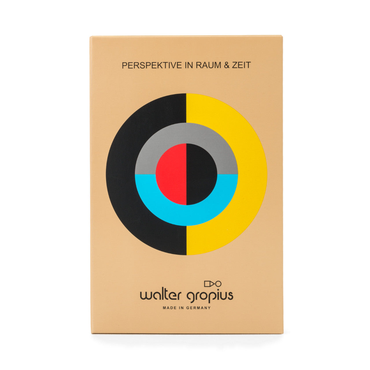 Beigefarbene Box mit abstraktem, farbenfrohem kreisförmigem Design im echten Bauhaus-Stil, mit dem Text „Perspektive in Raum & Zeit“, „Walter Gropius“ und einer Anspielung auf Walter Gropius Uhren.