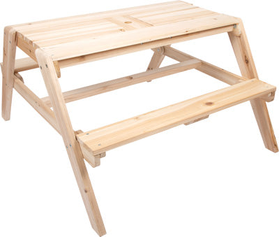 Kindersitzgruppe als Picknicktisch mit aufgeklappten Sitzbänken