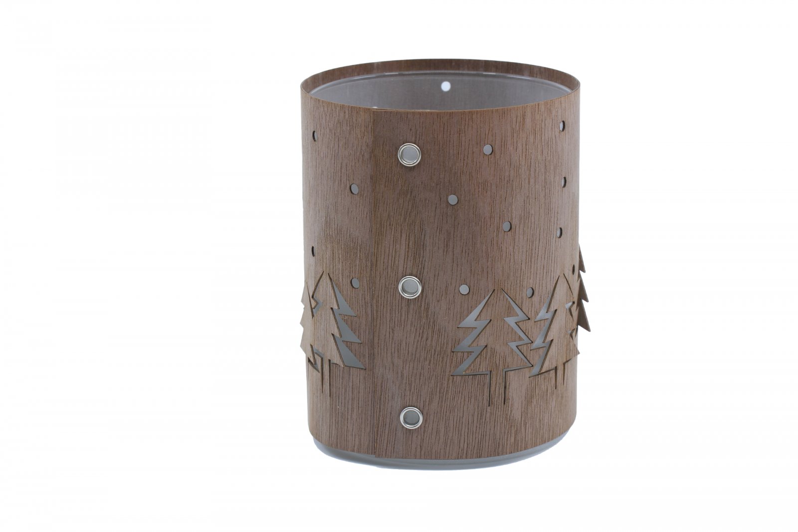 Brauner zylindrischer Winterlicht-Kerzenhalter aus Nussbaumholz mit ausgeschnittenen Bäumen und Punkten, die an eine verschneite Winterwaldszene erinnern.