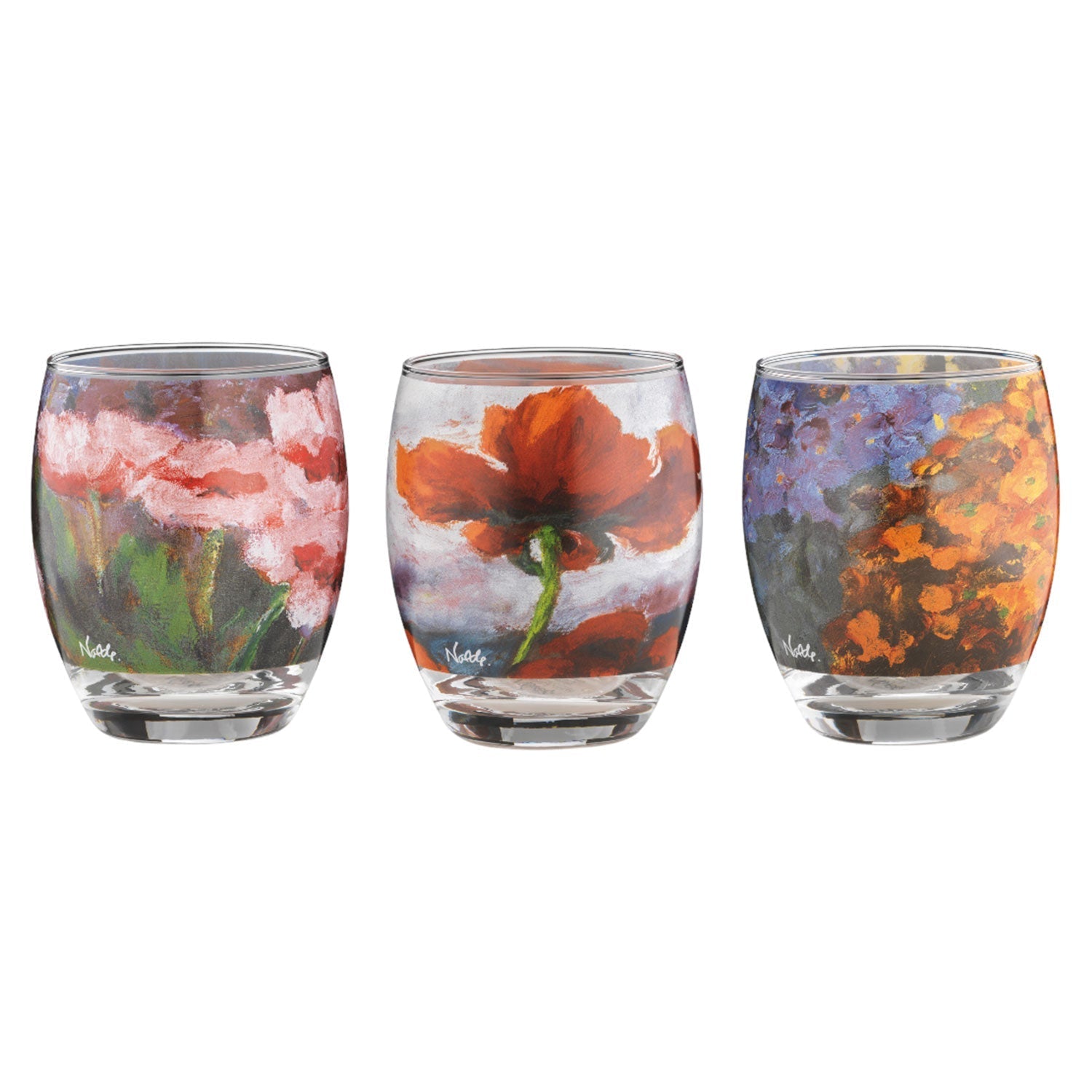 Das Set „Drei Teelichtergläser ‚Blumen‘“ umfasst drei niedrige Gläser, ideal für Kunstliebhaber. Jedes zeigt ein lebendiges Blumenmuster: eines mit rosa Blüten, ein anderes mit auffälligen roten Blumen, die an die Kunst von Emil Nolde erinnern, und das dritte mit einer lebendigen Mischung aus orangefarbenen und violetten Blüten.