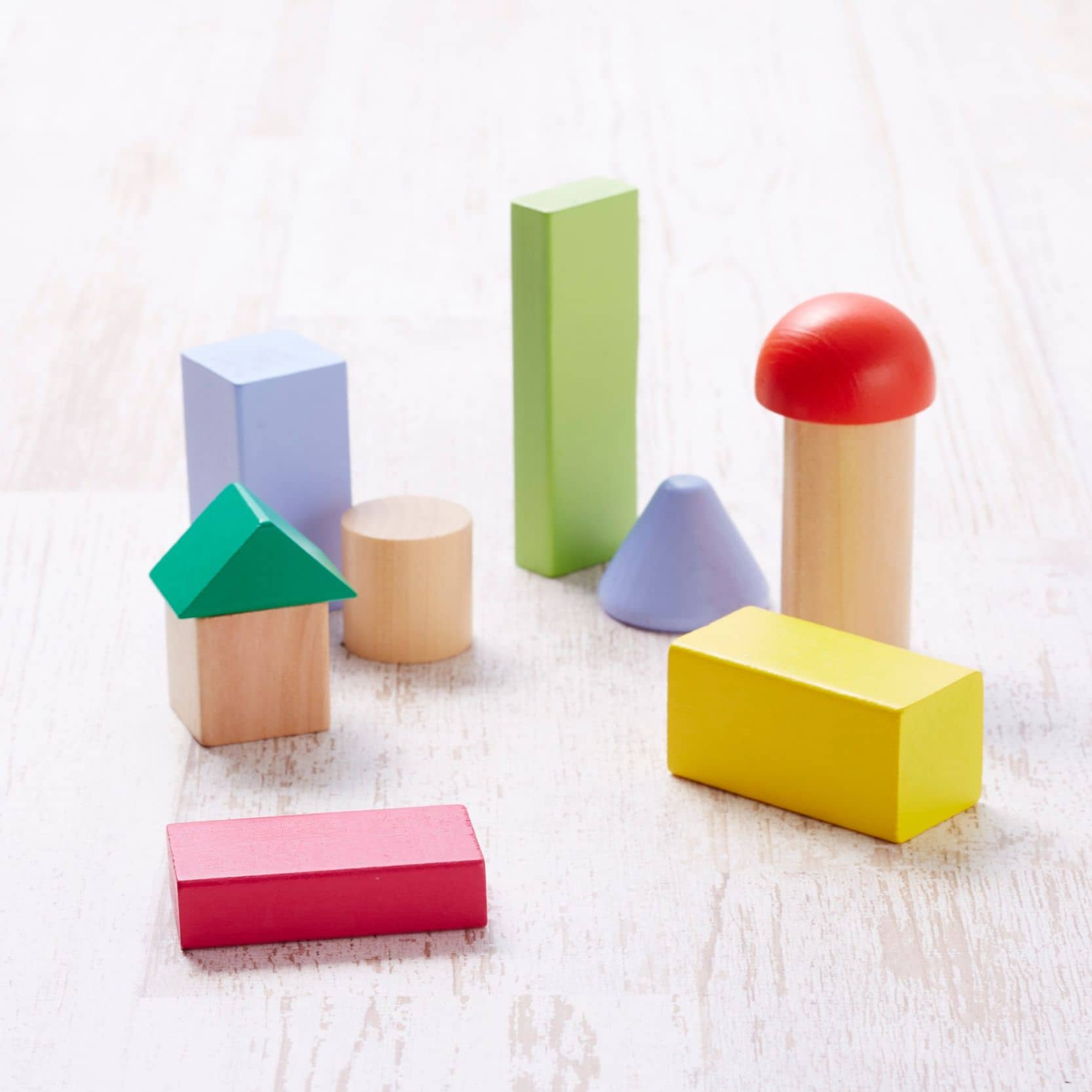 Kinder fürs Lernen begeistern mit buntem Lernspielzeug