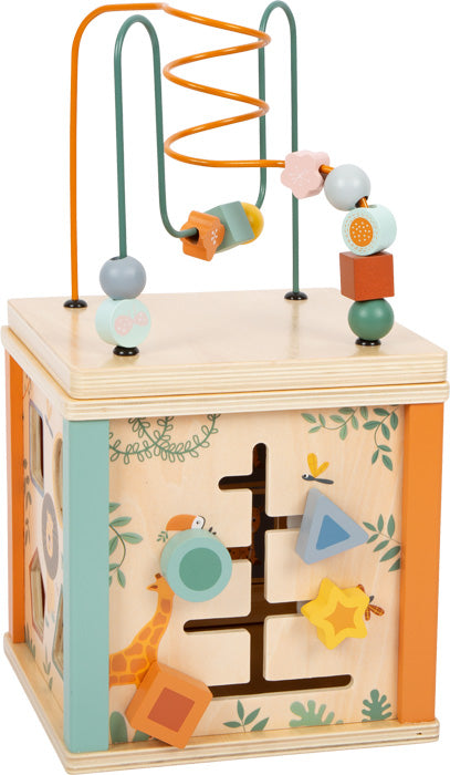 Motorikwürfel aus Holz mit Perlenlabyrinth oben, Formensortierer und verspielten Safari-Tiere-Illustrationen an den Seiten – perfekt für spielerisches Feinmotorik-Training.