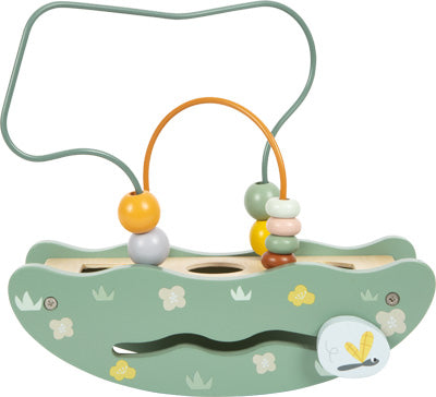 Grünes Holzperlen-Labyrinth mit bunten Perlen und einer Bienenillustration auf der Vorderseite. Dieses Motorikspielzeug fördert die Entwicklung feinmotorischer Fähigkeiten und bietet stundenlanges spielerisches Lernen.