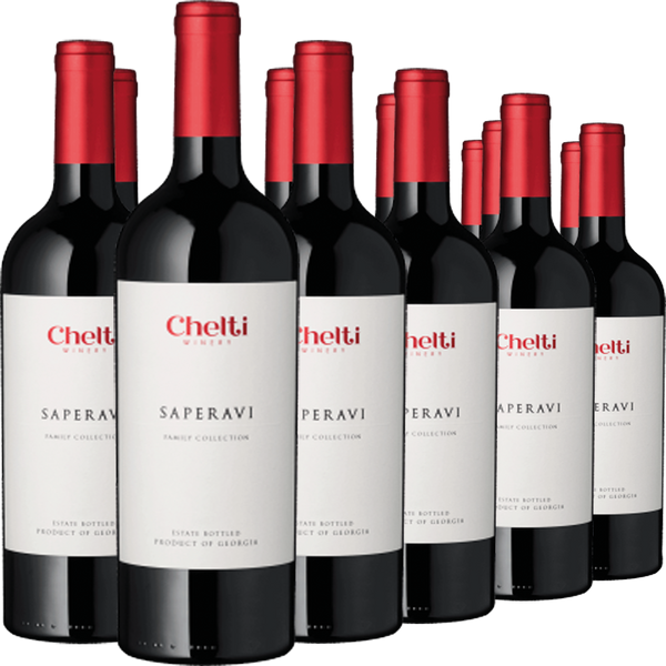 Zwölf Flaschen des Rotweins Saperavi