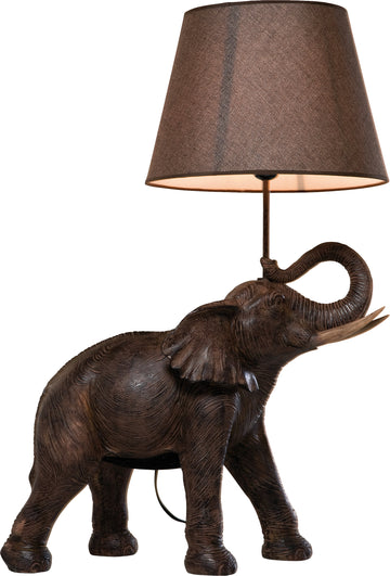Tischlampe mit braunem Lampenschirm und einem Sockel in Form eines stehenden Elefanten – perfekt, um Ihrem Zuhause den Globetrotter-Stil zu verleihen.