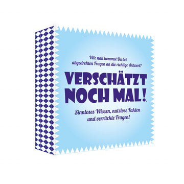 Blau-weiße deutsche Spieleschachtel mit fettem Text „Verschätzt Noch Mal!“ und dekoratives Dreiecksmuster – ein lustiges Spiel voller absurder Schätzungen und sinnloses Wissen.