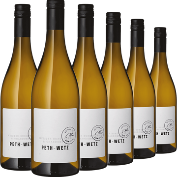 Sechs Flaschen „Editio Classica“ Weißer Burgunder & Chardonnay sind in zwei Reihen vor weißem Hintergrund angeordnet.