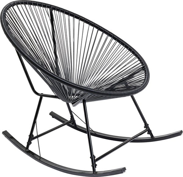 Schwarzer moderner Schaukelstuhl mit runder, schnurgeflochtener Sitzfläche und Metallrahmen im kultigen Acapulco-Design, von der Seite betrachtet.
