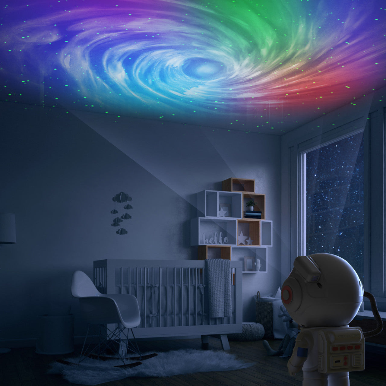 Ein Kinderzimmer mit einem Kinderbett und einer Astronaut Stellar Light mit einem um 360° drehbaren Lampenkopf, unter einer leuchtenden, bunten Galaxie und einer sich bewegenden Milchstraße an der Decke.