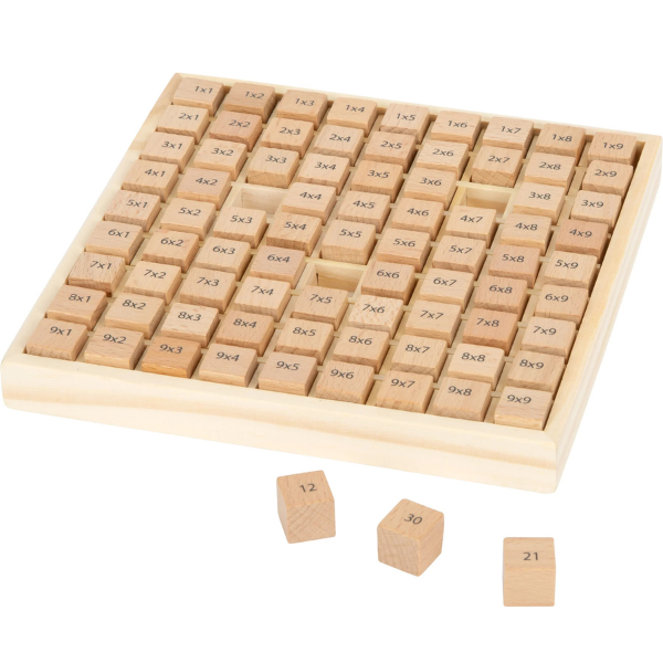 Massivholz-Würfel mit Multiplikationsaufgaben und Lösungen in einem praktischen Holzrahmen – ein spannendes Rechenspiel für Kinder.