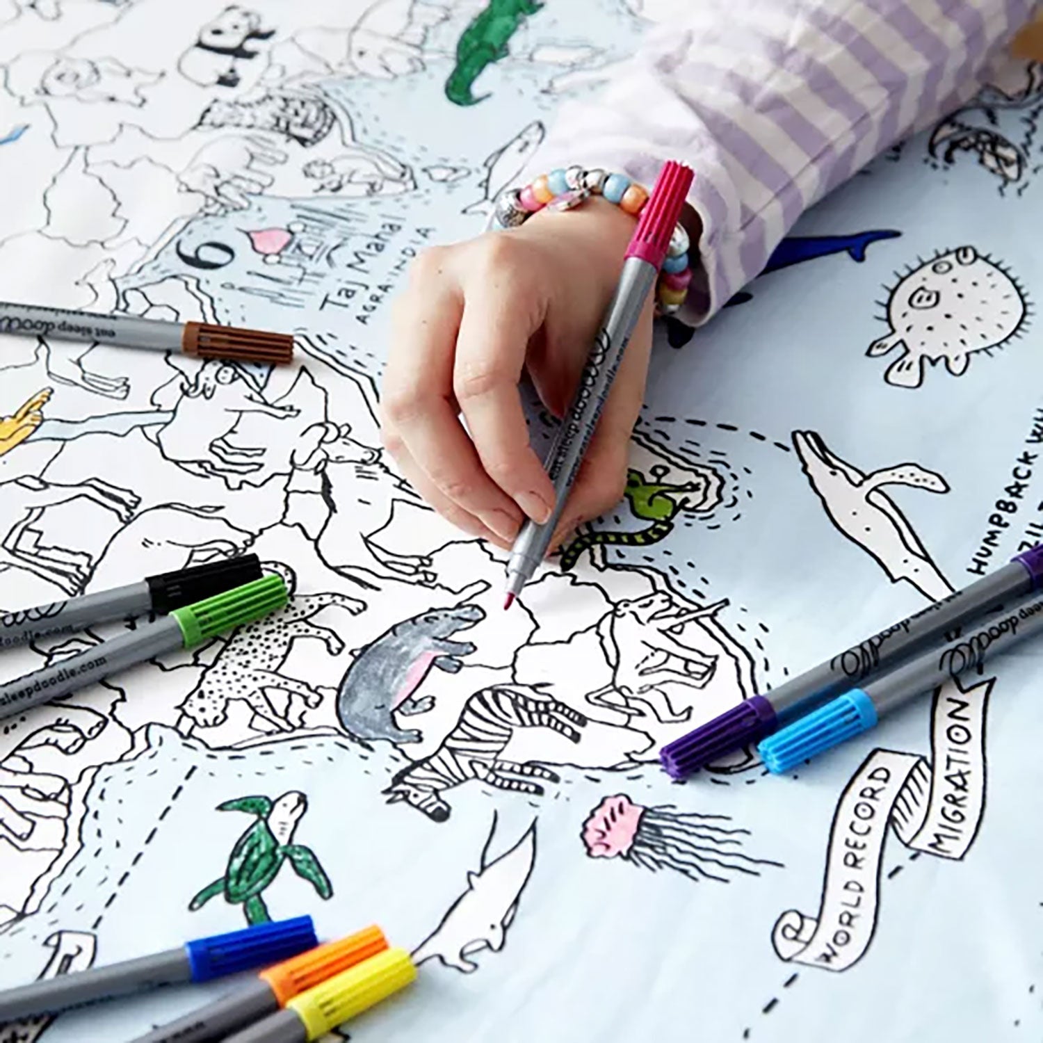 Kreative Tischdecke für Kinder