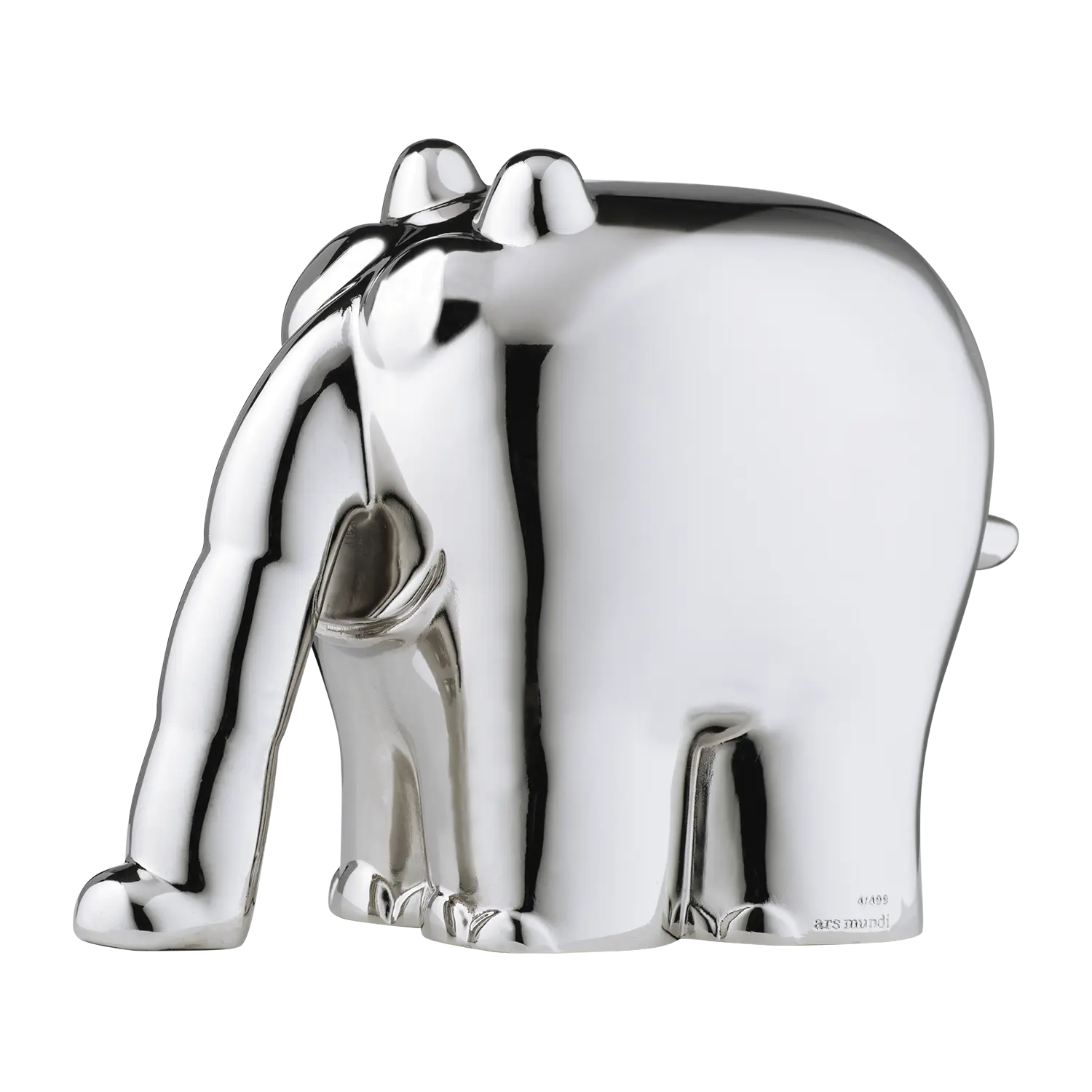 Ein silberglänzender Skulptur-Ottifant mit glatten, abgerundeten Zügen.