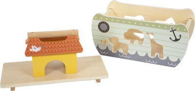 Holzspielzeug Arche Noah, oder Steckboot aus Holz, mit tierförmigen Löchern und einem gelben Hausteil auf einem Brett – perfekt als Formen-Steckspiel zur Förderung der motorischen Fähigkeiten von Kindern.